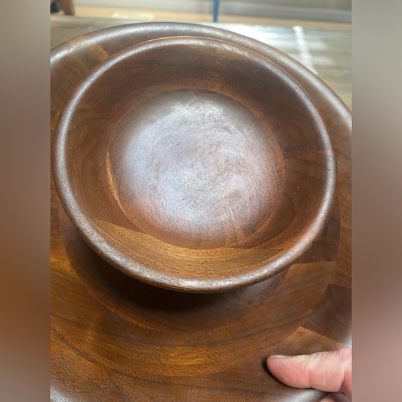 Vintage Mid Century Vermillion Walnut Chip and Dip Bowl - Picture 6 of 7